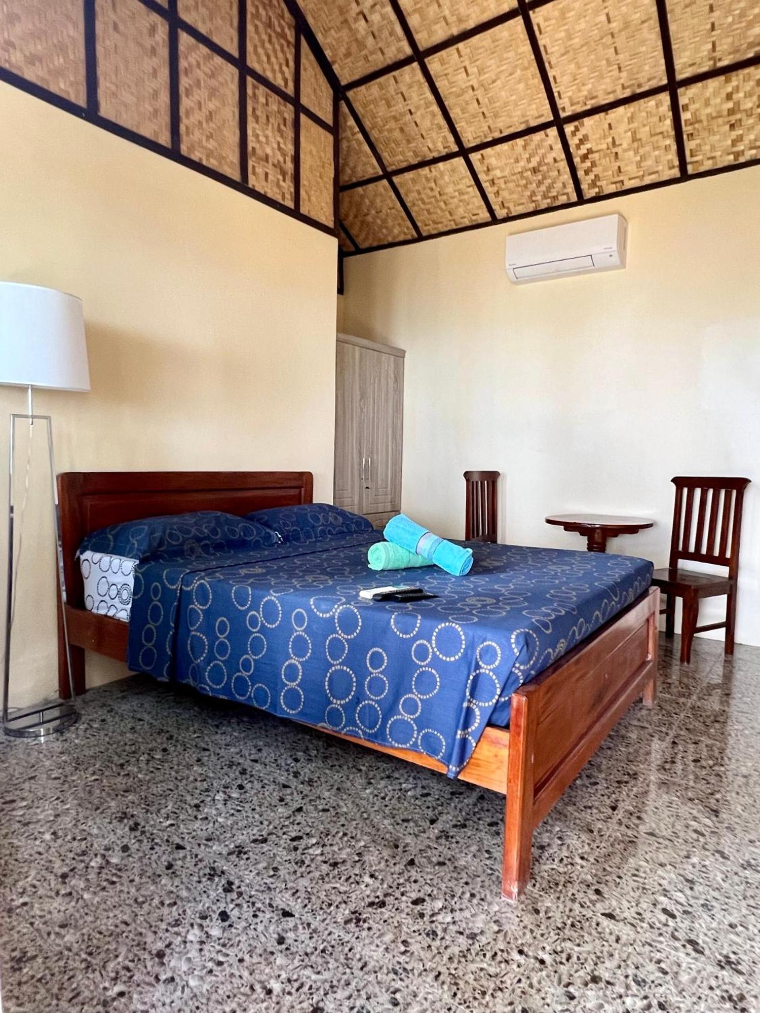 Bamboo Paradise Beach Resort Argao Extérieur photo